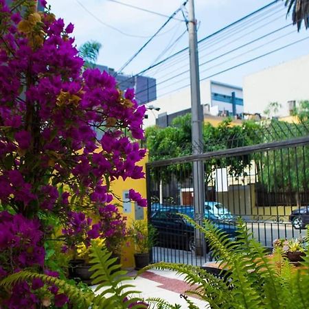 Residencial Miraflores B&B Lima Buitenkant foto