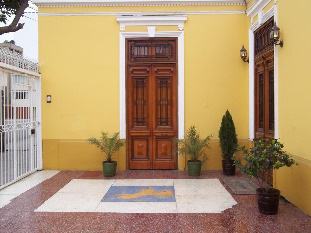 Residencial Miraflores B&B Lima Buitenkant foto