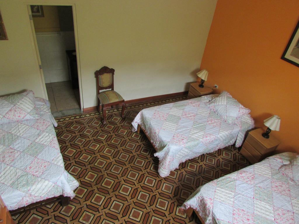Residencial Miraflores B&B Lima Kamer foto